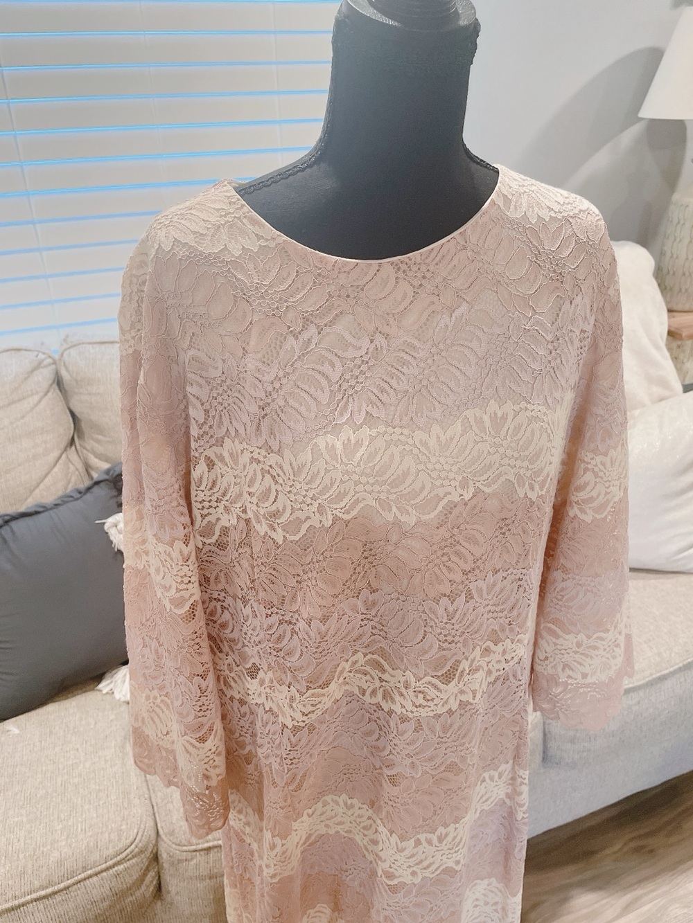 Dainty Jewells Maxi Length Lace Dress Size XXXL - Picture 2 of 9